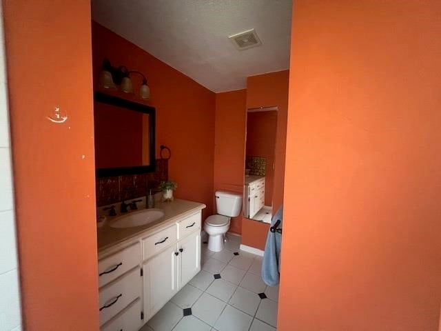 Andalusia, Alabama, 36421, United States, 6 Bedrooms Bedrooms, ,4 BathroomsBathrooms,Residential,For Sale,1793704