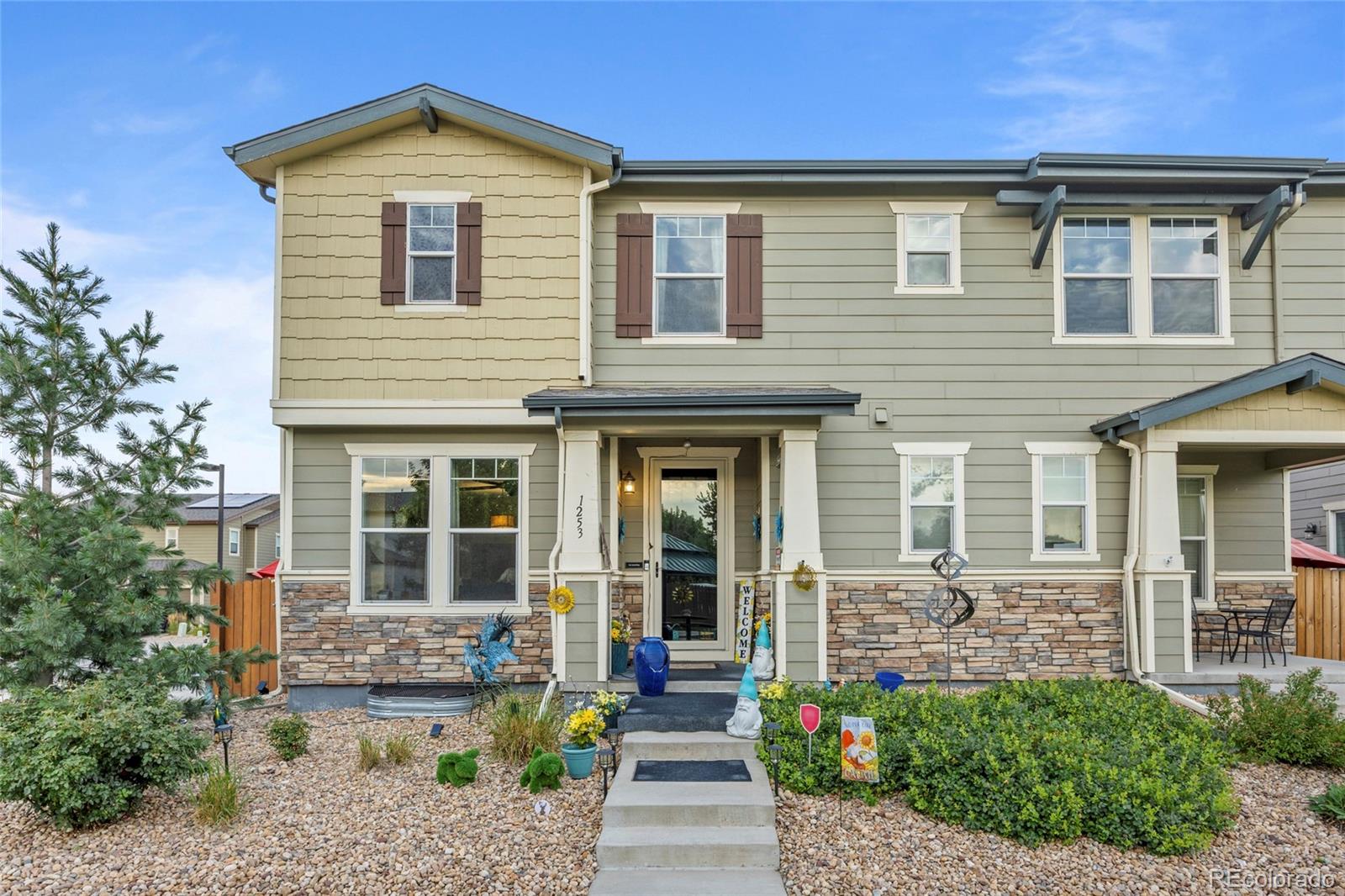 Denver, Colorado, 80247, United States, 3 Bedrooms Bedrooms, ,3 BathroomsBathrooms,Residential,For Sale,1906676