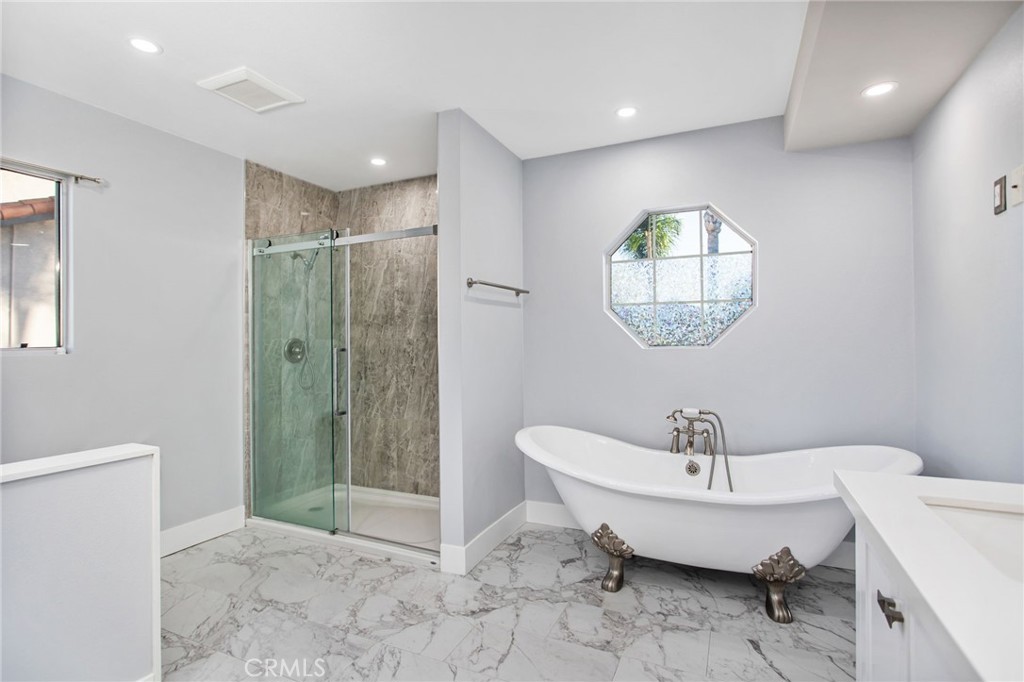 Canyon Lake, California, 92587, United States, 3 Bedrooms Bedrooms, ,2 BathroomsBathrooms,Residential,For Sale,1984479