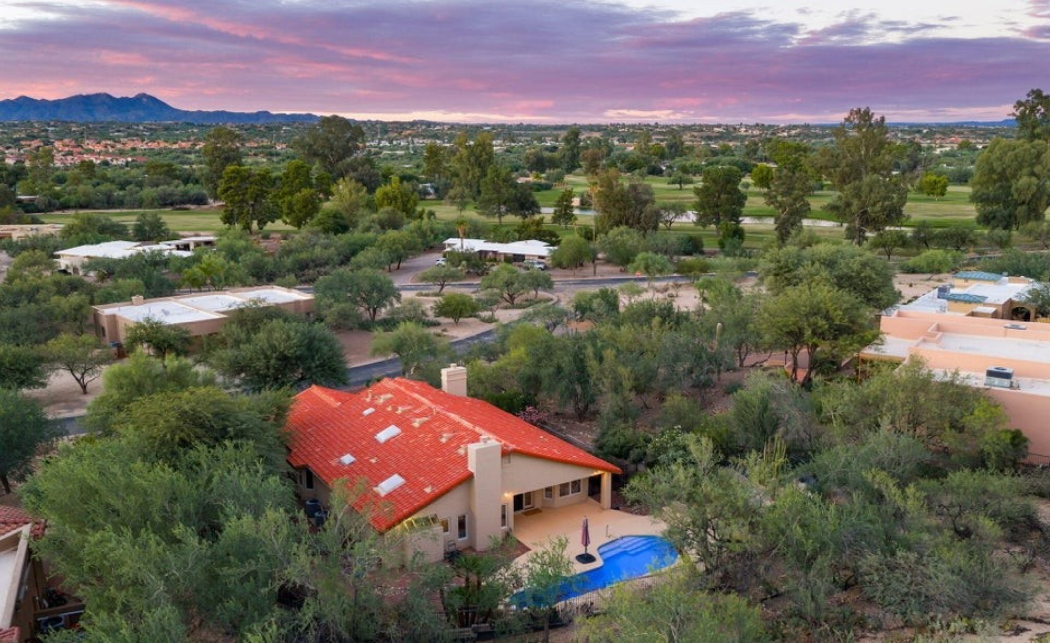  435 W Valoro Drive¦Tucson, AZ - 物件實景