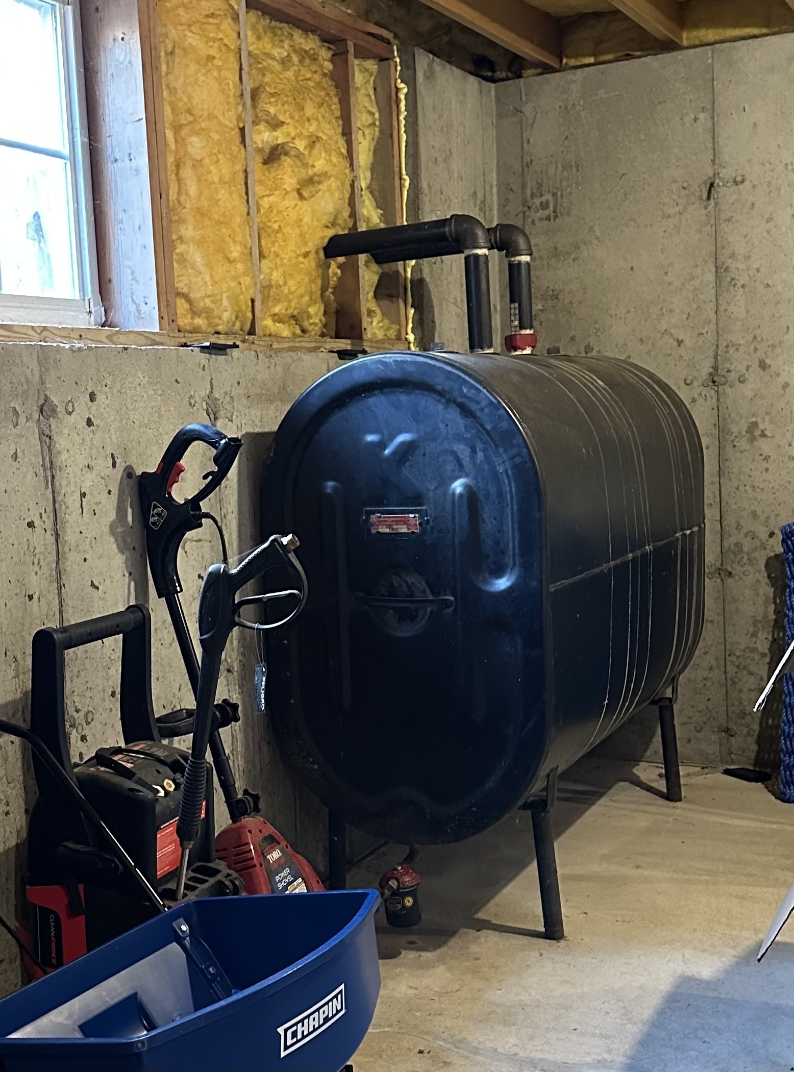 Clinton, Connecticut, 06413, United States, 4 Bedrooms Bedrooms, ,3 BathroomsBathrooms,Residential,For Sale,1989130