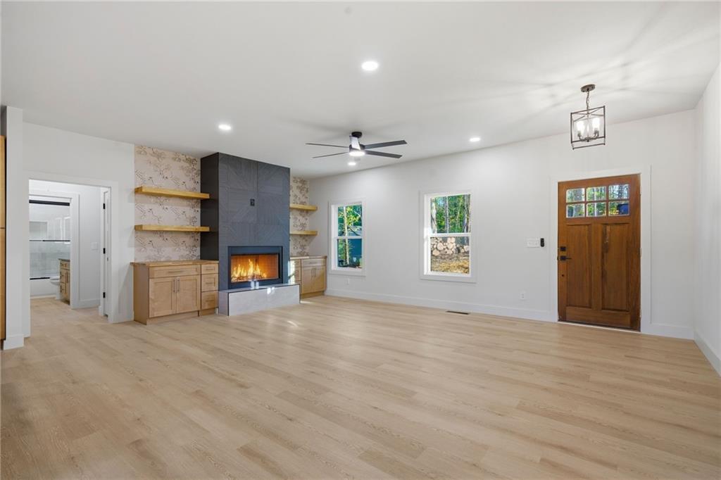 Ellijay, Georgia, 30540, United States, 3 Bedrooms Bedrooms, ,2 BathroomsBathrooms,Residential,For Sale,2038375