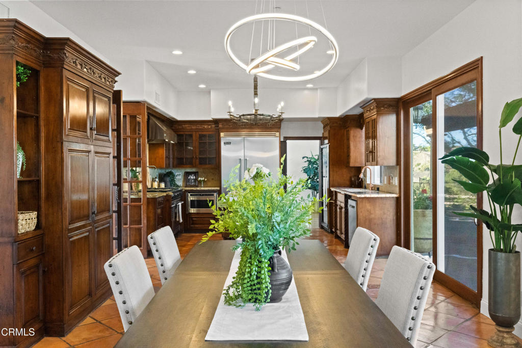 Camarillo, California, 93012, United States, 5 Bedrooms Bedrooms, ,4 BathroomsBathrooms,Residential,For Sale,1826844