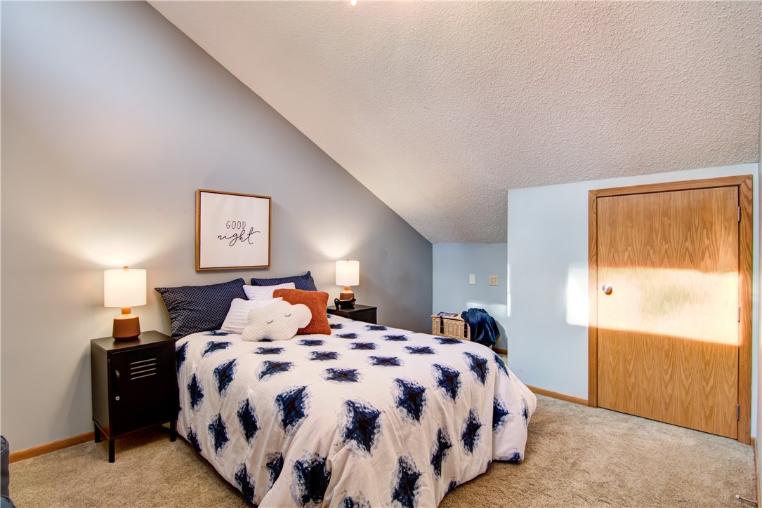 Eau Claire, Wisconsin, 54701, United States, 5 Bedrooms Bedrooms, ,4 BathroomsBathrooms,Residential,For Sale,1841509