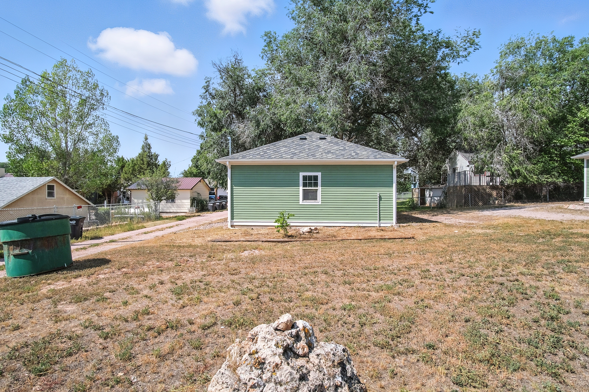 Hot Springs, South Dakota, 57747, United States, 5 Bedrooms Bedrooms, ,4 BathroomsBathrooms,Residential,For Sale,1983319