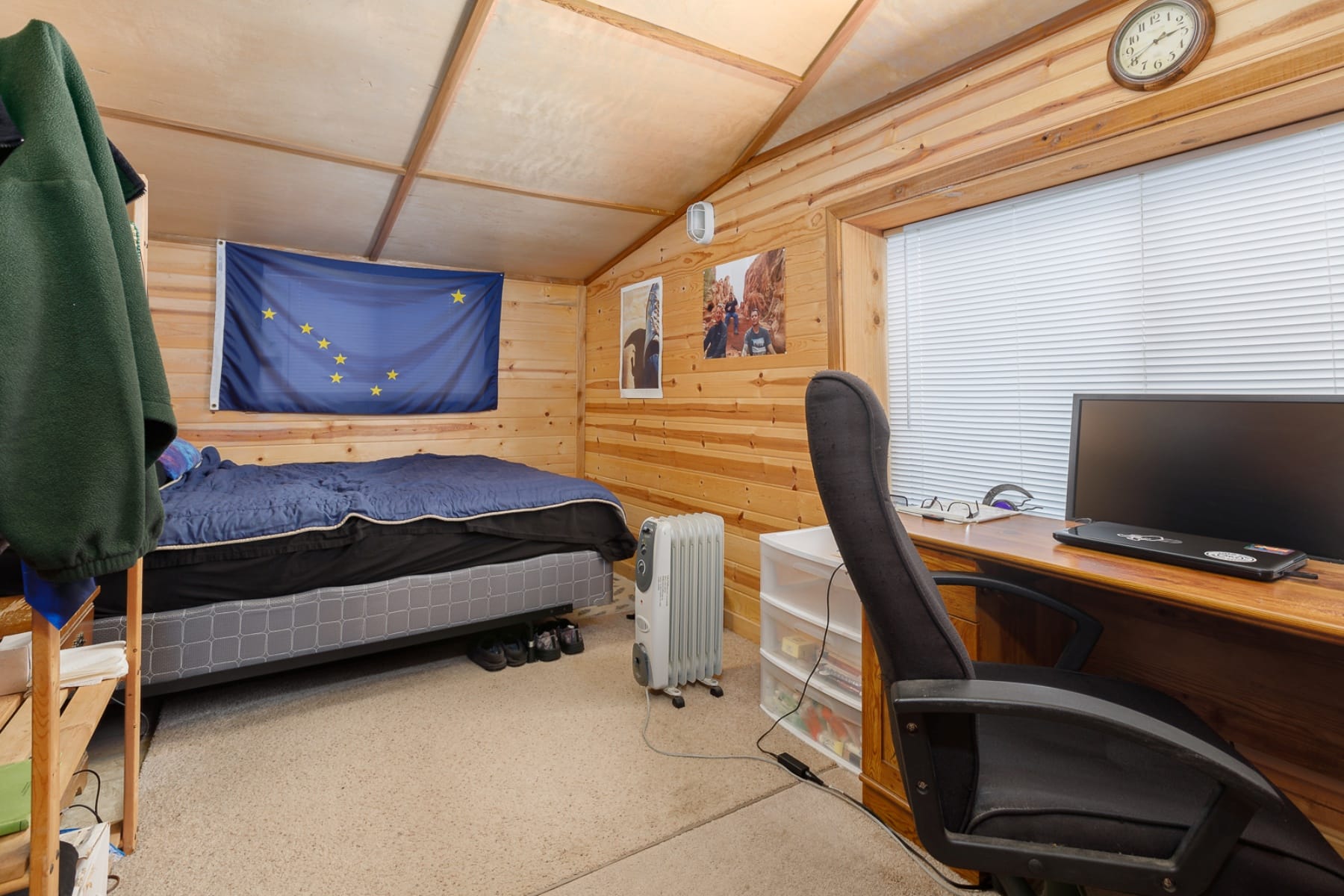  35 NW DOLPHIN ST Newport, OR 97365 - 物件實景