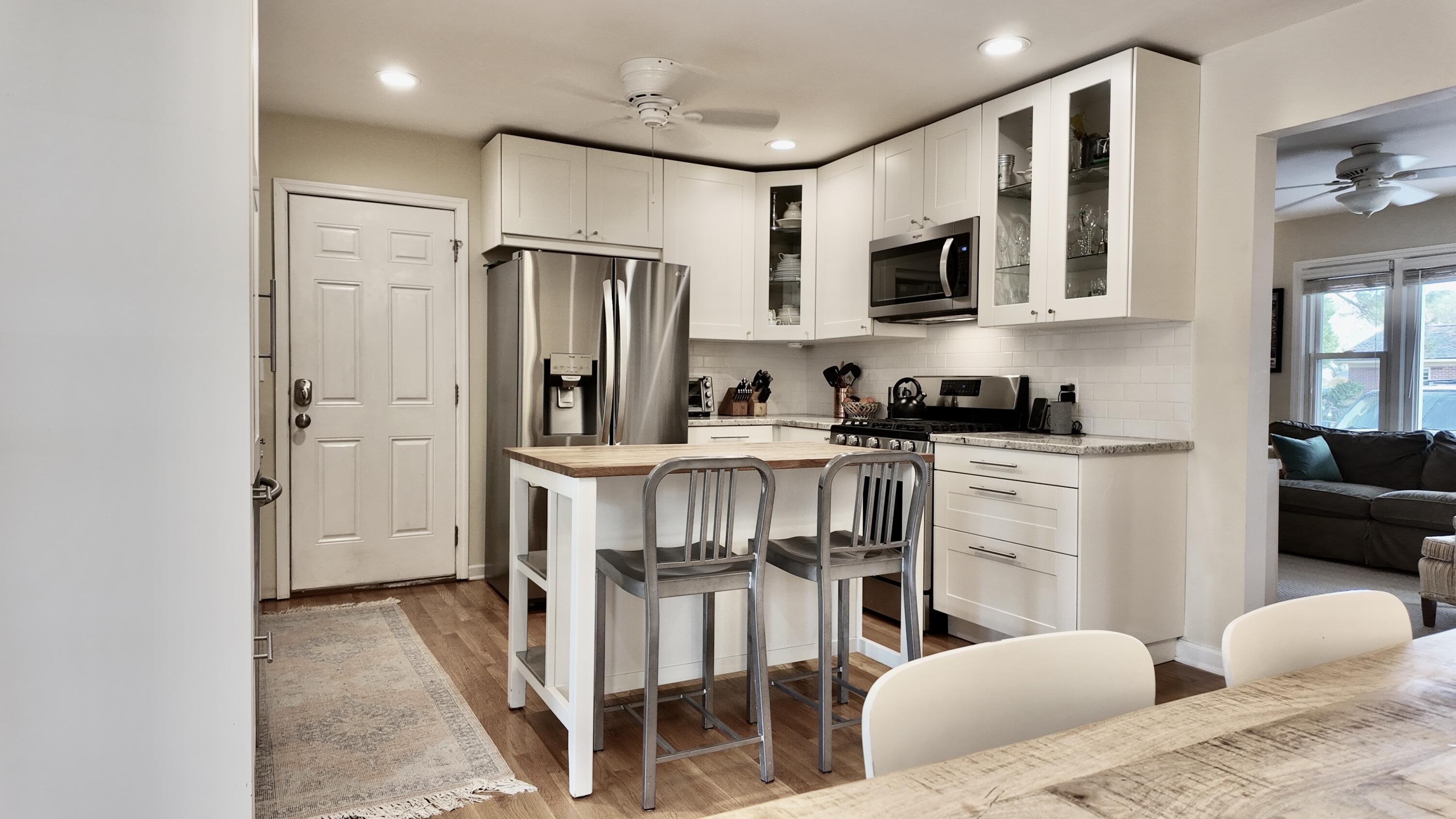 Charleston, South Carolina, 29412, United States, 3 Bedrooms Bedrooms, ,2 BathroomsBathrooms,Residential,For Sale,2001762