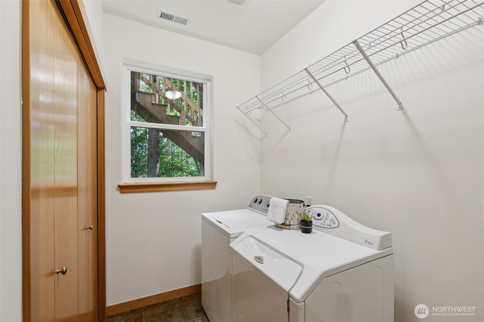 Bellingham, Washington, 98229, United States, 4 Bedrooms Bedrooms, ,3 BathroomsBathrooms,Residential,For Sale,1904216