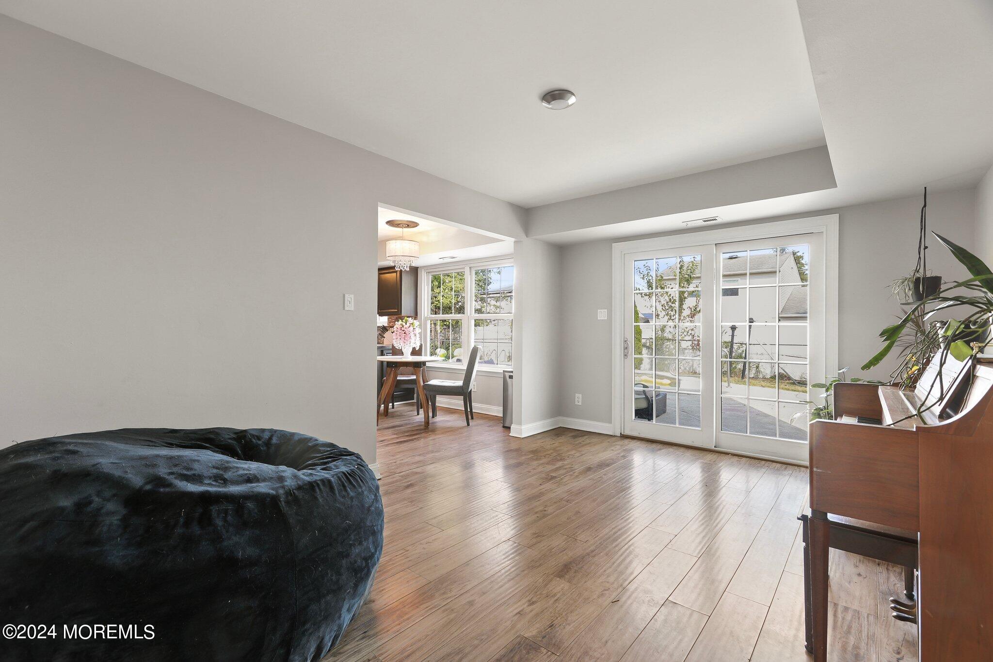 Howell, New Jersey, 07731, United States, 4 Bedrooms Bedrooms, ,3 BathroomsBathrooms,Residential,For Sale,1928001