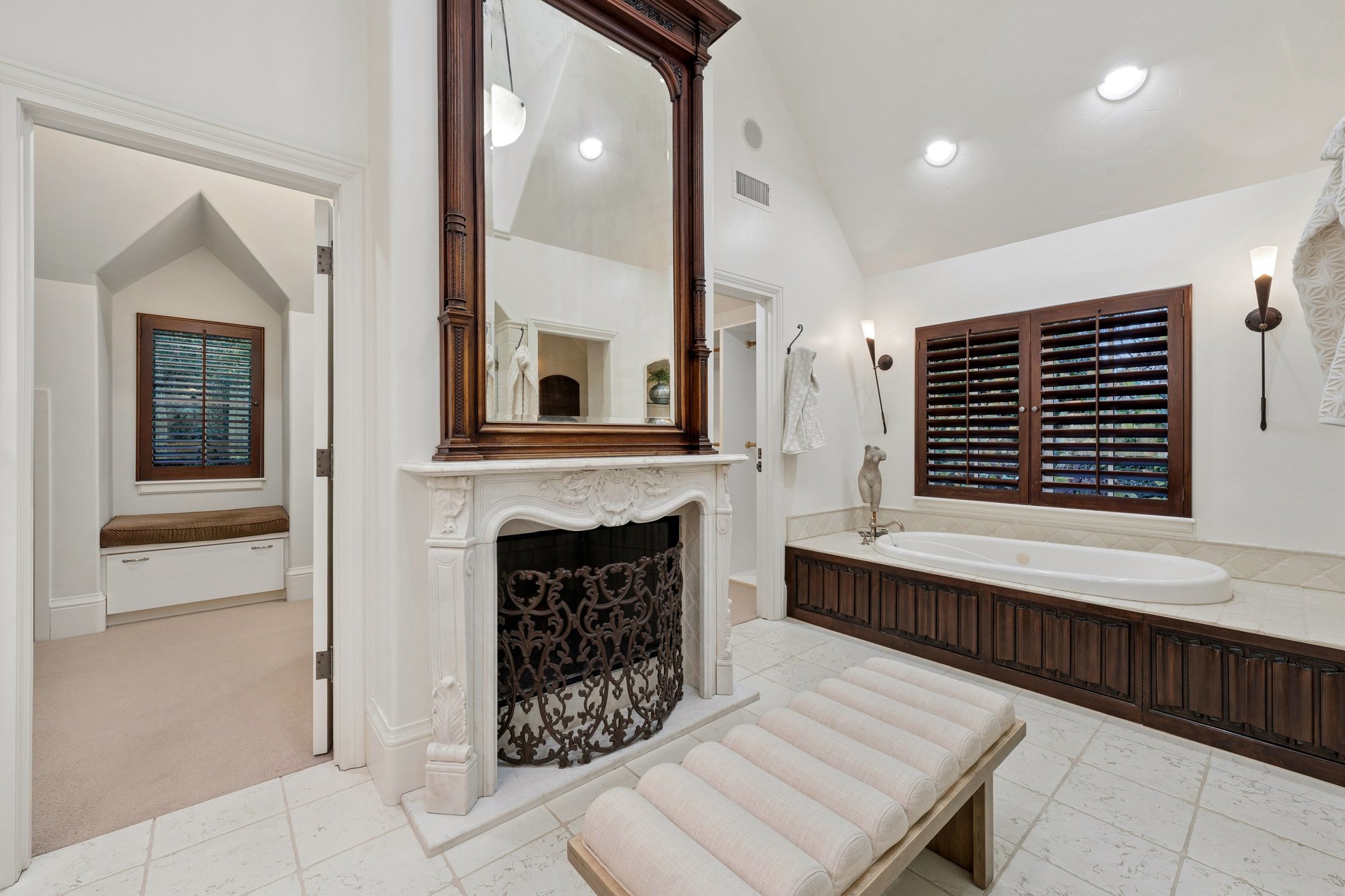  Timeless Elegance in Lower Hillsborough - 物件實景