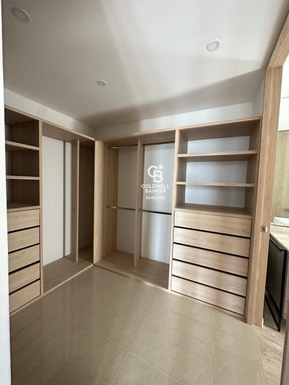 Huixquilucan, Estado de méxico, 52774, Mexico, 3 Bedrooms Bedrooms, ,3 BathroomsBathrooms,Residential,For Sale,1940043