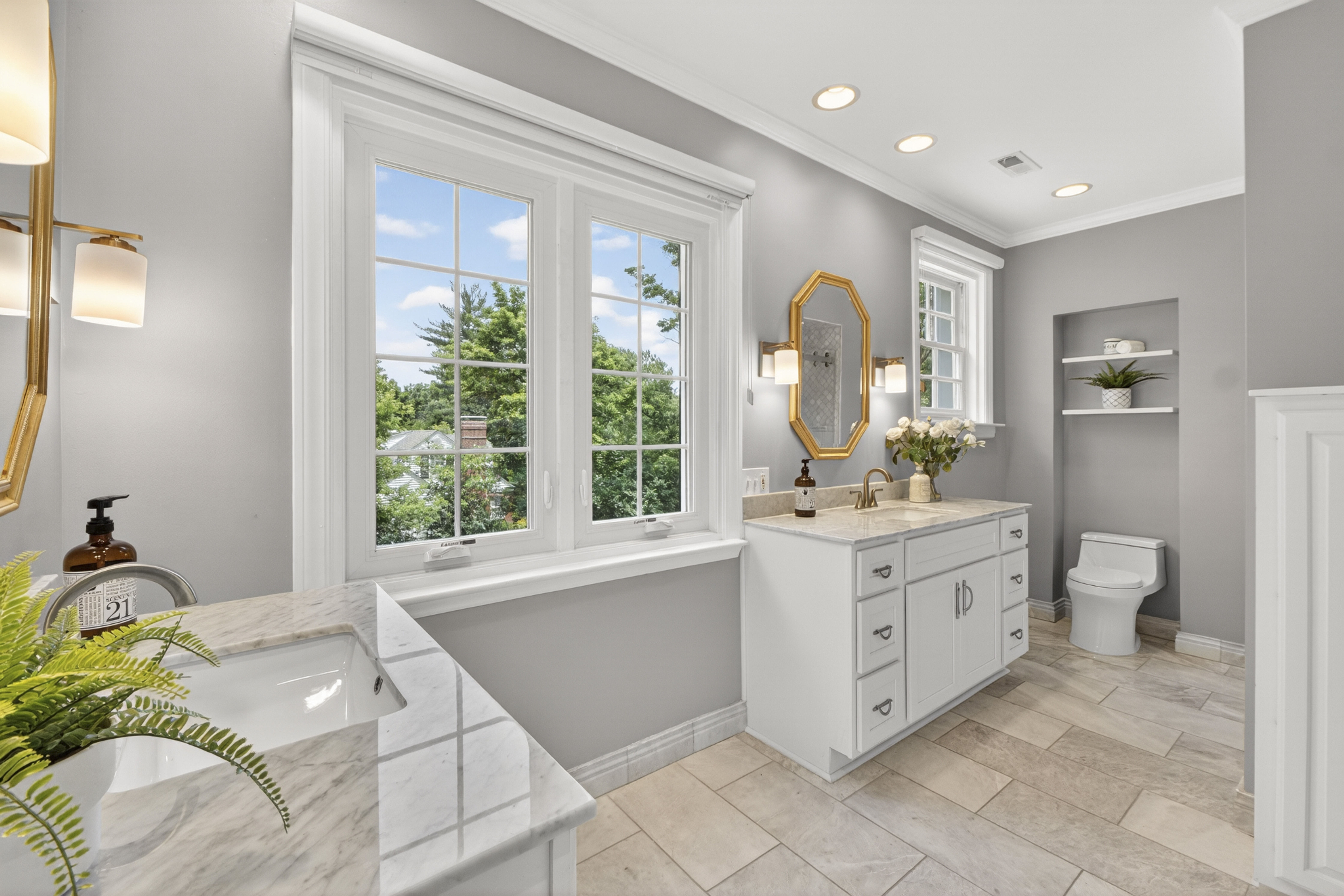  Timeless Mediterranean Revival Blends European Elegance & Hollywood Glamour - 物件實景