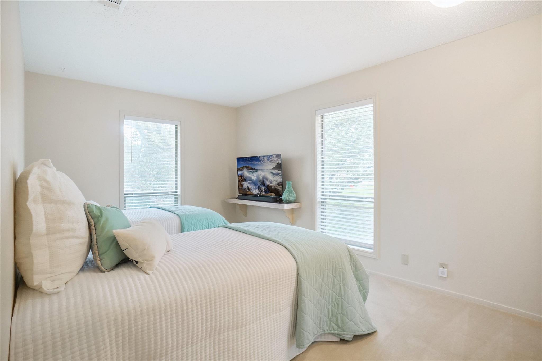 Horseshoe Bay, Texas, 78657, United States, 4 Bedrooms Bedrooms, ,4 BathroomsBathrooms,Residential,For Sale,1975051