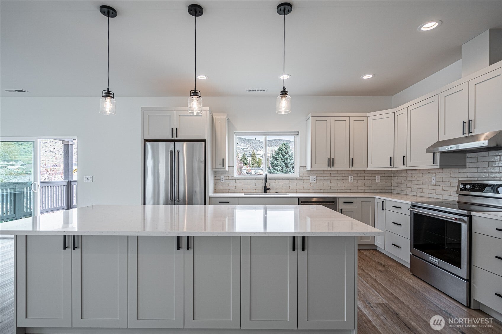 Entiat, Washington, 98822, United States, 3 Bedrooms Bedrooms, ,2 BathroomsBathrooms,Residential,For Sale,1754478