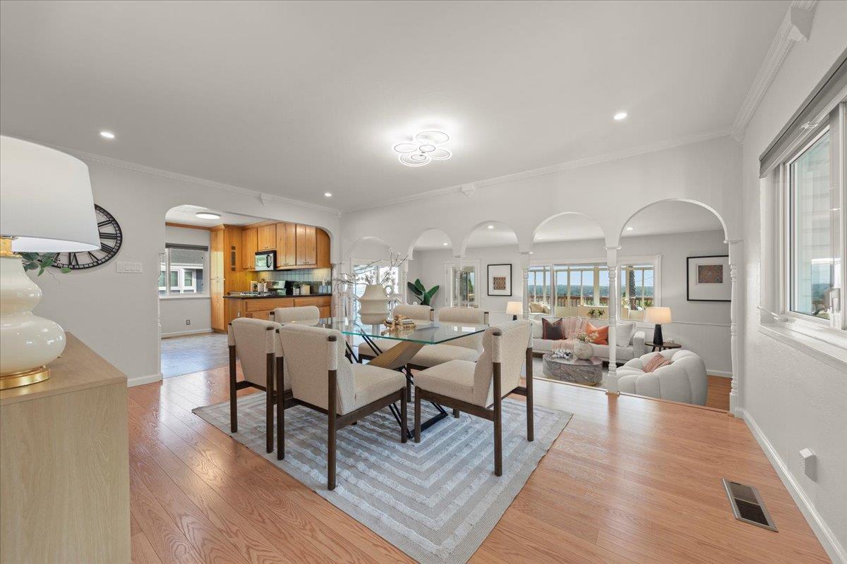 Castro Valley, California, 94546, United States, 4 Bedrooms Bedrooms, ,3 BathroomsBathrooms,Residential,For Sale,1989178