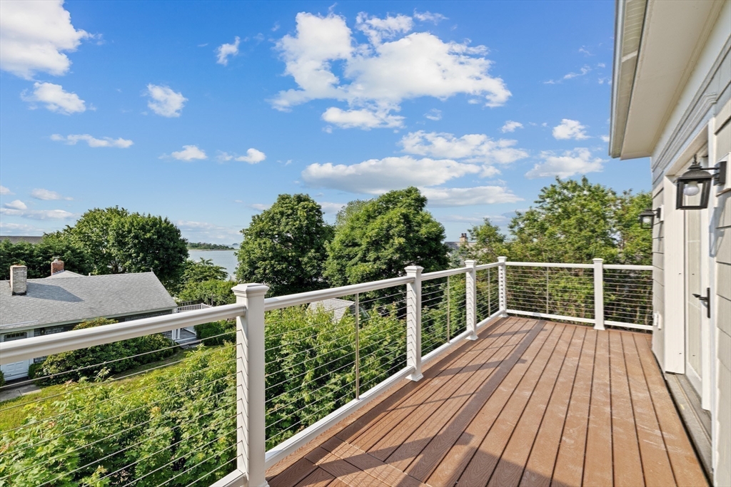 Hingham, Massachusetts, 02043, United States, 5 Bedrooms Bedrooms, ,6 BathroomsBathrooms,Residential,For Sale,1994867