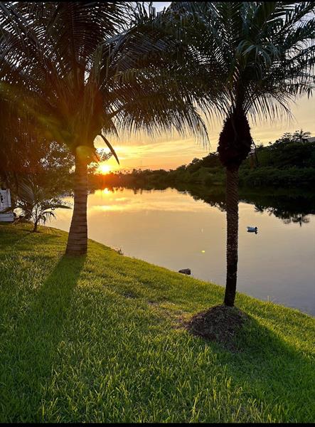 Sunrise, Florida, 33323, United States, 3 Bedrooms Bedrooms, ,2 BathroomsBathrooms,Residential,For Sale,1862219