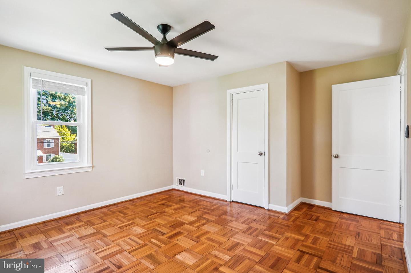 Silver Spring, Maryland, 20901, United States, 4 Bedrooms Bedrooms, ,3 BathroomsBathrooms,Residential,For Sale,1932043