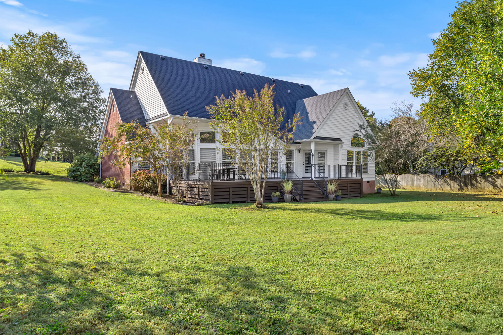 Athens, Tennessee, 37303, United States, 5 Bedrooms Bedrooms, ,3 BathroomsBathrooms,Residential,For Sale,1938417