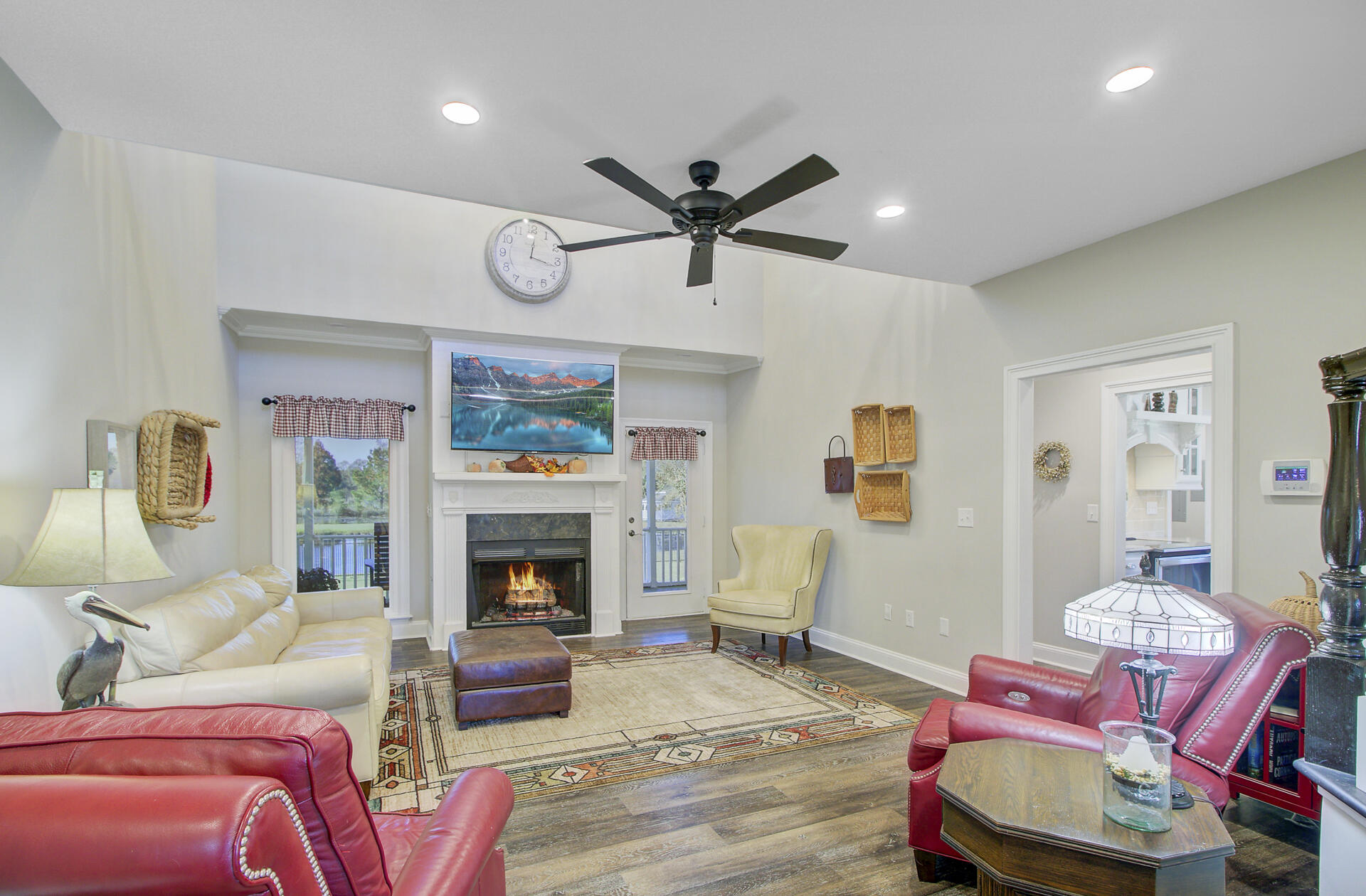 Cross, South Carolina, 29436, United States, 4 Bedrooms Bedrooms, ,3 BathroomsBathrooms,Residential,For Sale,1992832