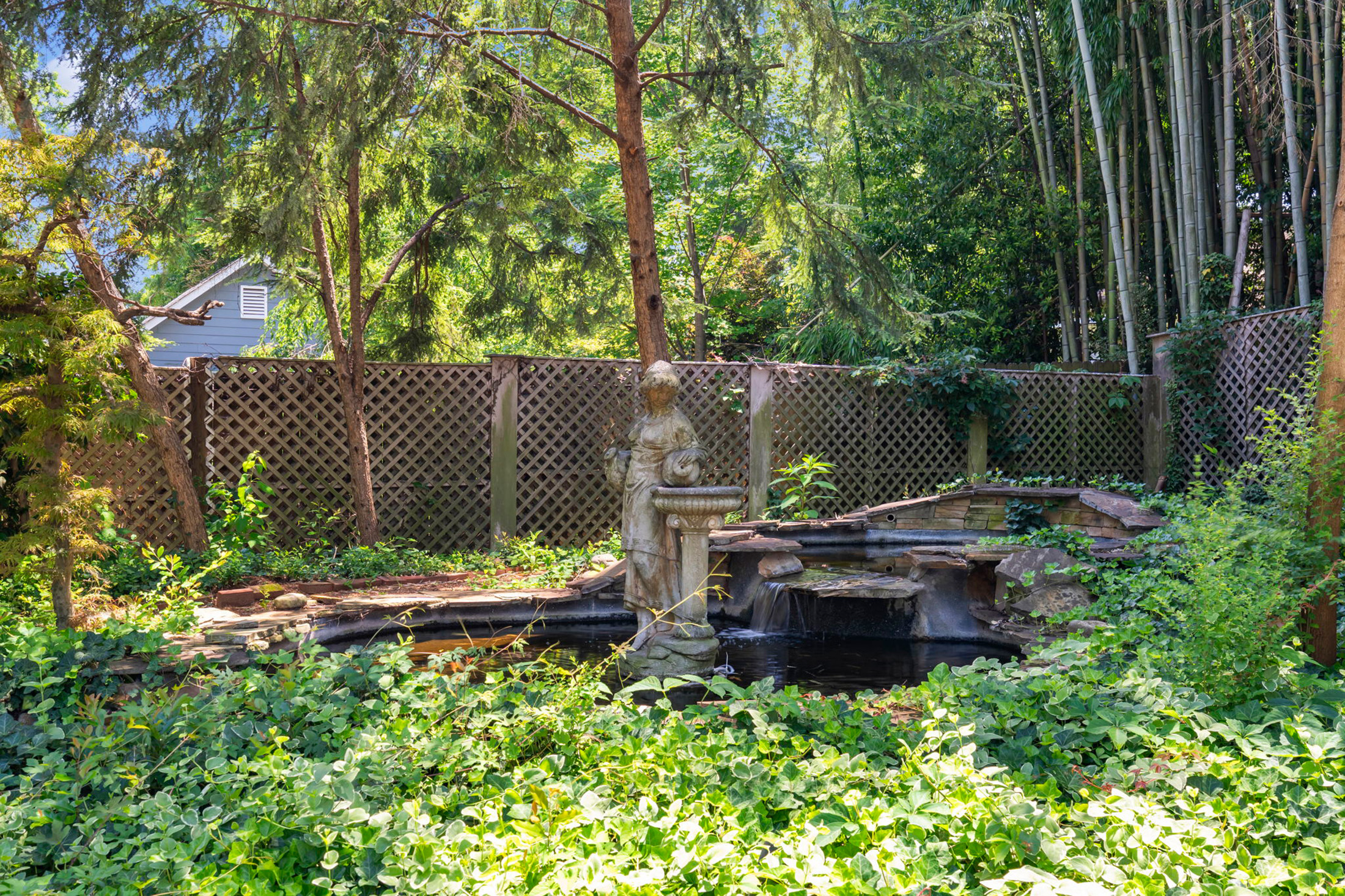  A Curated Historic Estate of Extraordinary Detail and Design - 物件實景