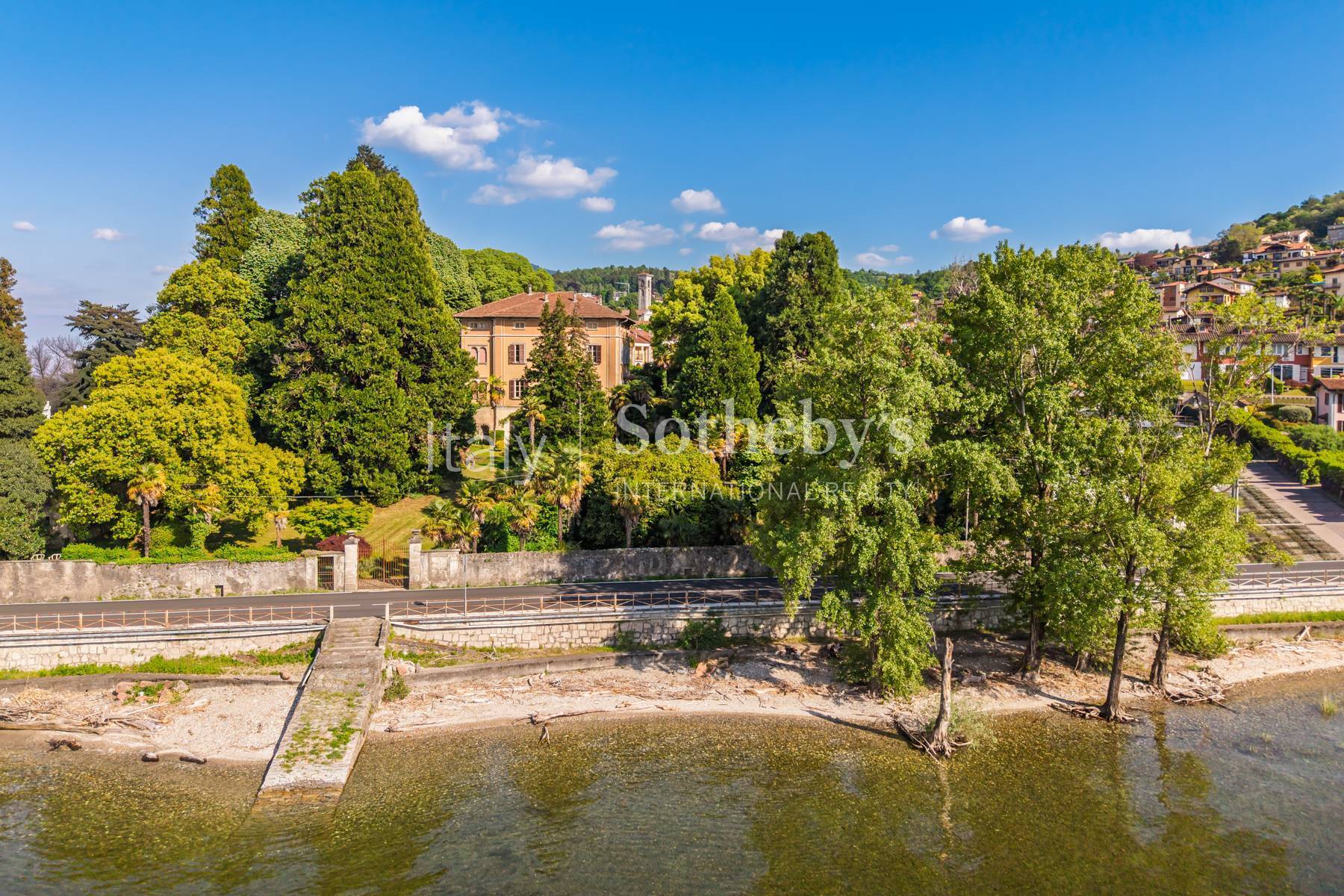  Prestigious and exclusive lakefront Art Nouveau villa - 物件實景