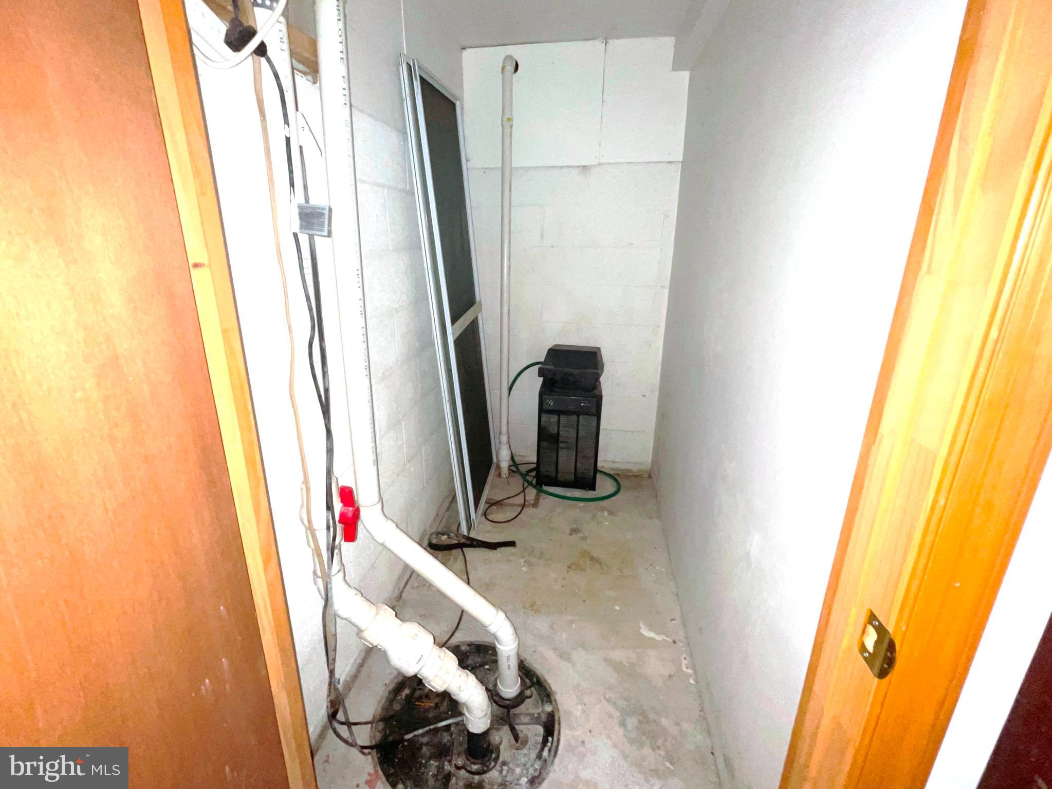 Hollywood, Maryland, 20636, United States, 3 Bedrooms Bedrooms, ,2 BathroomsBathrooms,Residential,For Sale,1977311