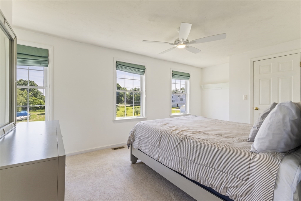 Bellingham, Massachusetts, 02019, United States, 3 Bedrooms Bedrooms, ,3 BathroomsBathrooms,Residential,For Sale,1938371
