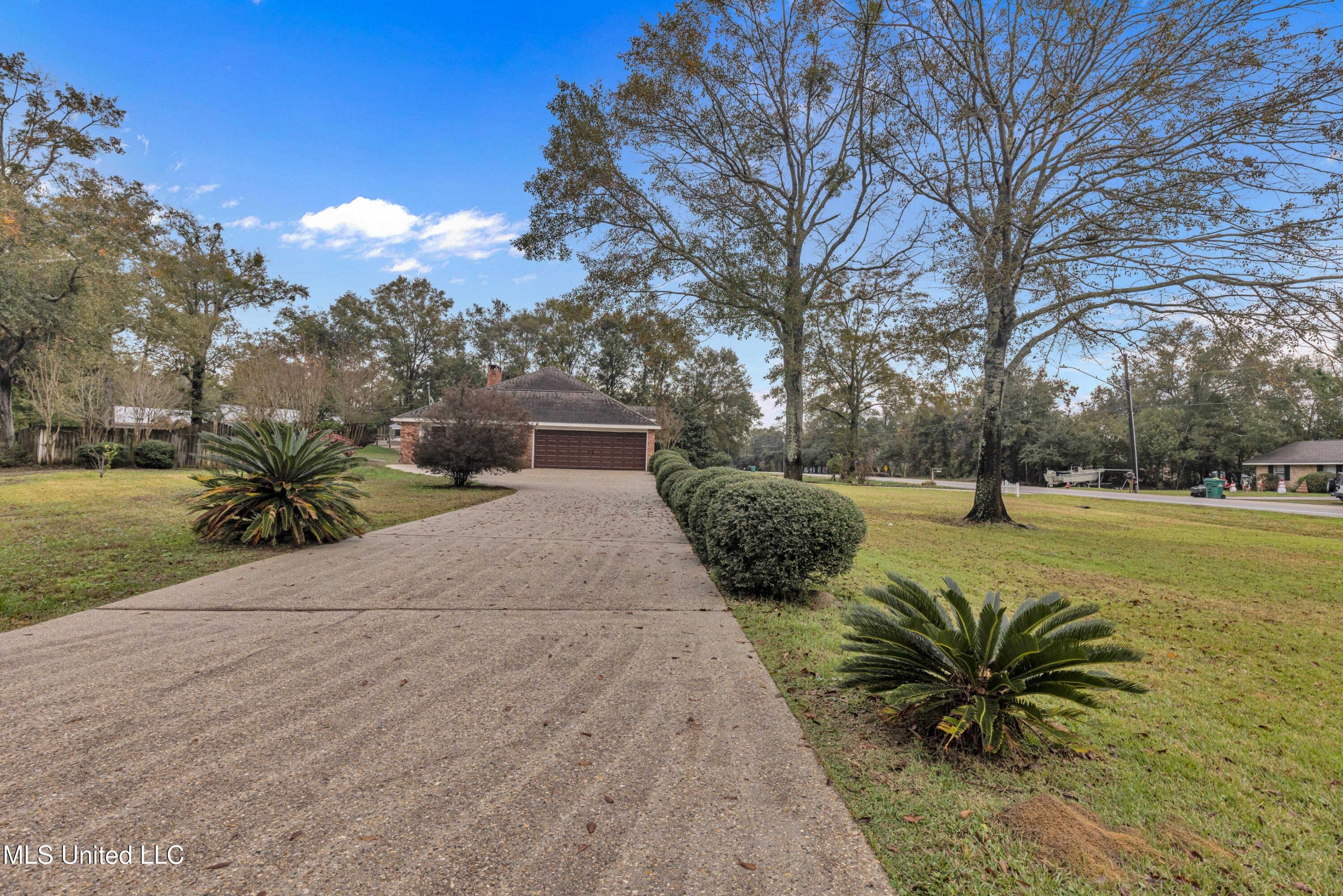 Waveland, Mississippi, 39576, United States, 3 Bedrooms Bedrooms, ,3 BathroomsBathrooms,Residential,For Sale,1942689