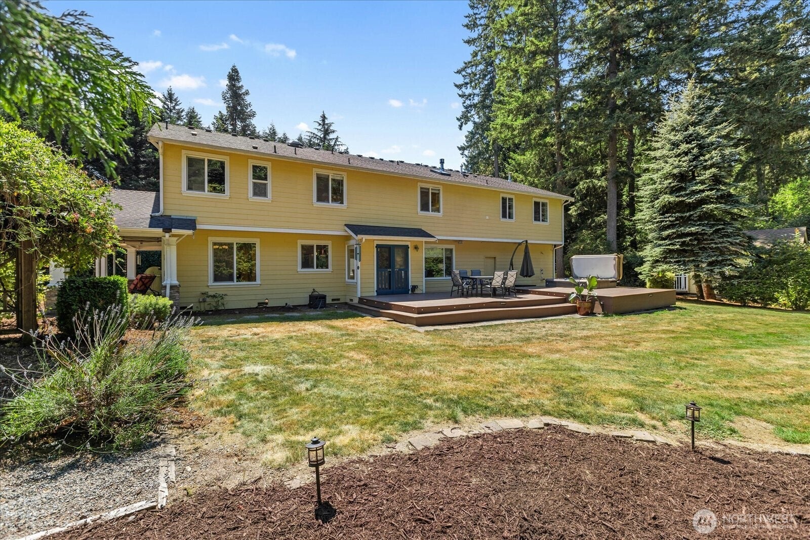 Woodinville, Washington, 98072, United States, 4 Bedrooms Bedrooms, ,2 BathroomsBathrooms,Residential,For Sale,1895251