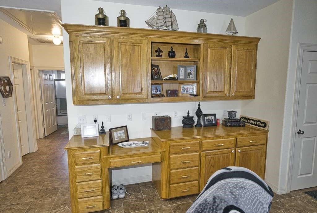 Brazoria, Texas, 77422, United States, 4 Bedrooms Bedrooms, ,3 BathroomsBathrooms,Residential,For Sale,1935189
