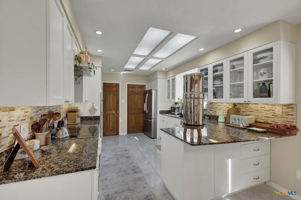 San Marcos, Texas, 78666, United States, 3 Bedrooms Bedrooms, ,3 BathroomsBathrooms,Residential,For Sale,1974886