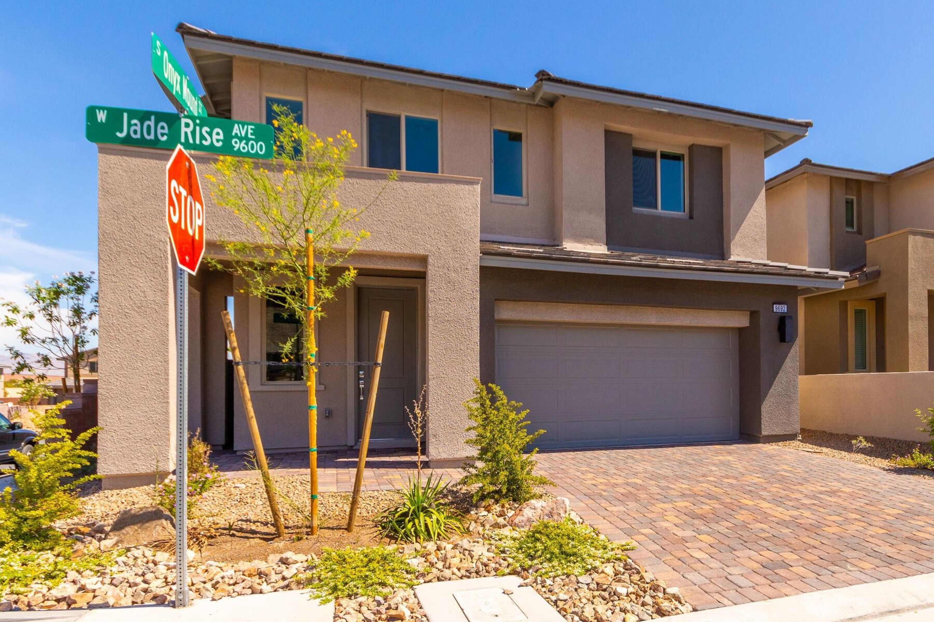  Four bedroom corner lot in very desirable southwest gated community - 物件實景