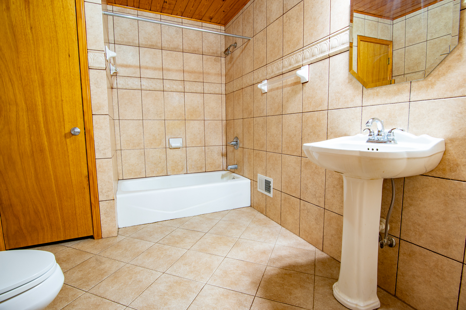 Covington, Georgia, 30016, United States, 3 Bedrooms Bedrooms, ,3 BathroomsBathrooms,Residential,For Sale,1923419