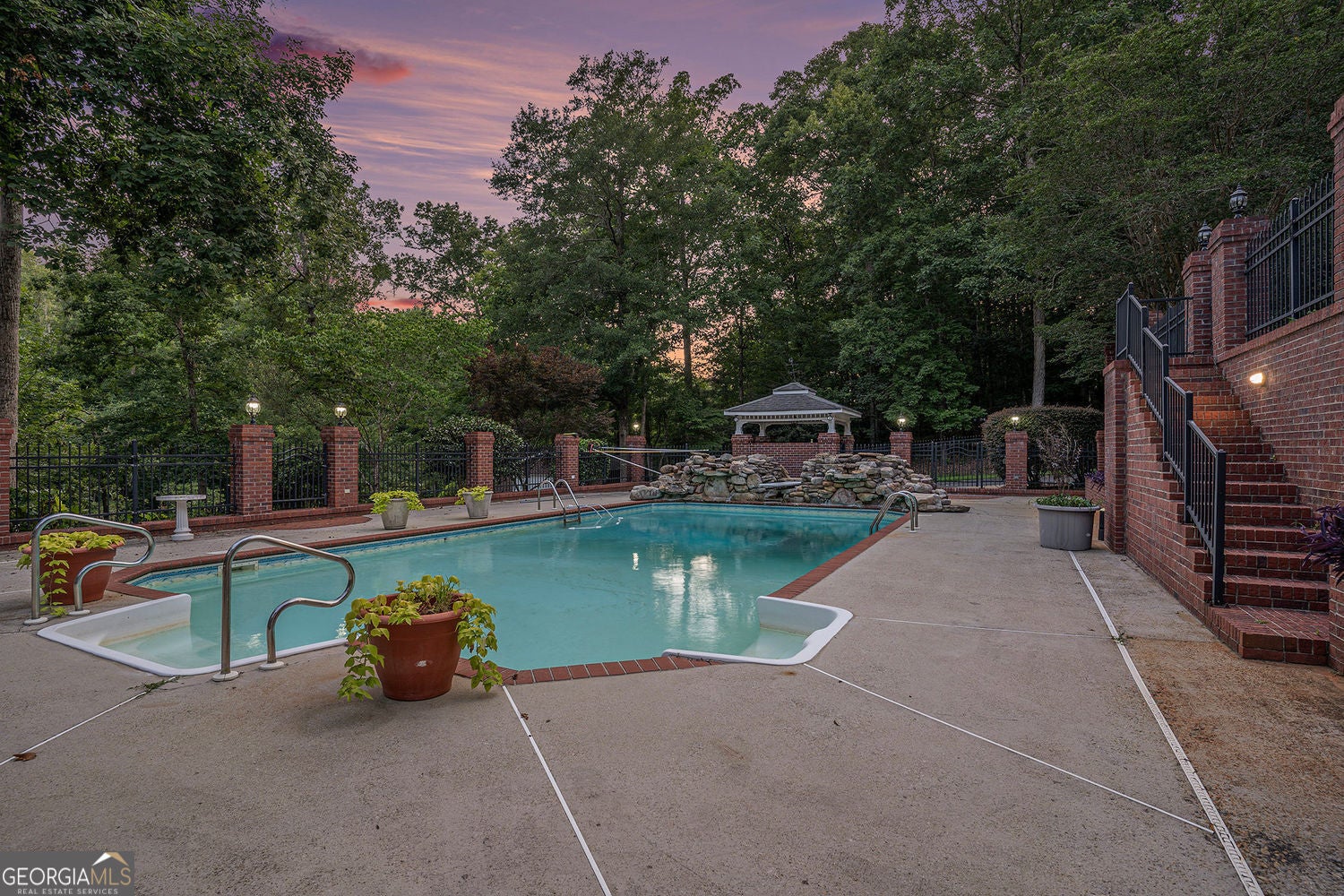 McDonough, Georgia, 30252, United States, 5 Bedrooms Bedrooms, ,6 BathroomsBathrooms,Residential,For Sale,1869164