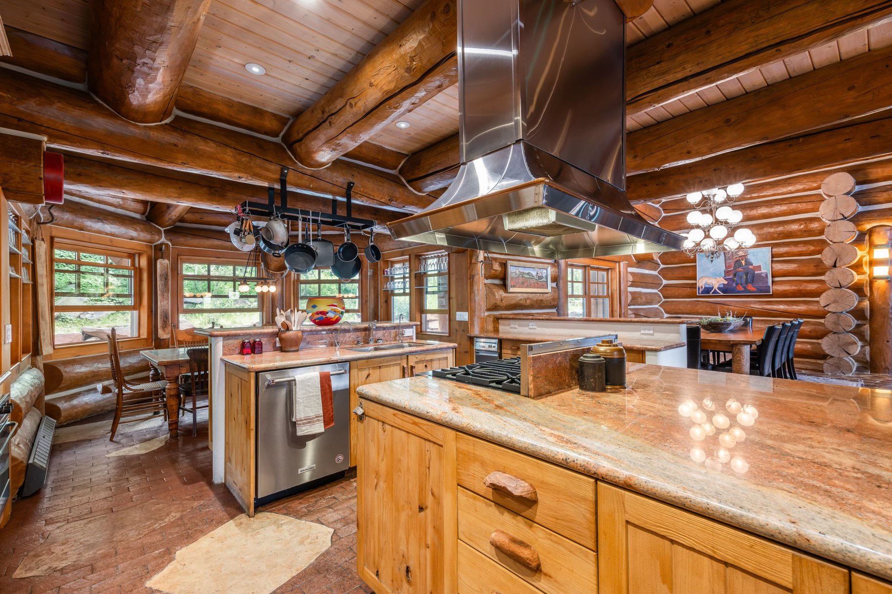  33 ACRE SOULFUL PARK CITY ESTATE WITH GRAND HOME AND GUEST HOUSE - 物件實景