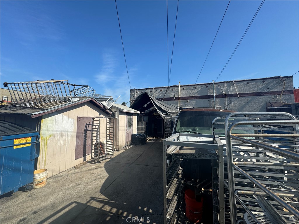 BELL, California, 90201, United States, ,Residential,For Sale,1822179