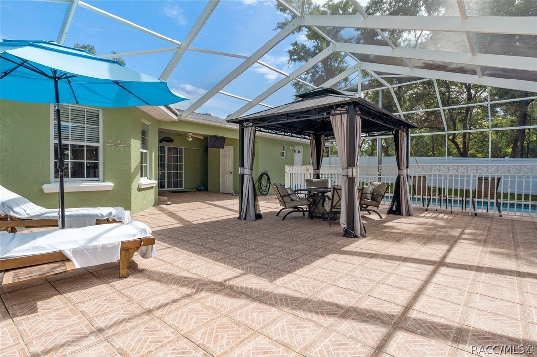 Dunnellon, Florida, 34431, United States, 4 Bedrooms Bedrooms, ,2 BathroomsBathrooms,Residential,For Sale,1920438
