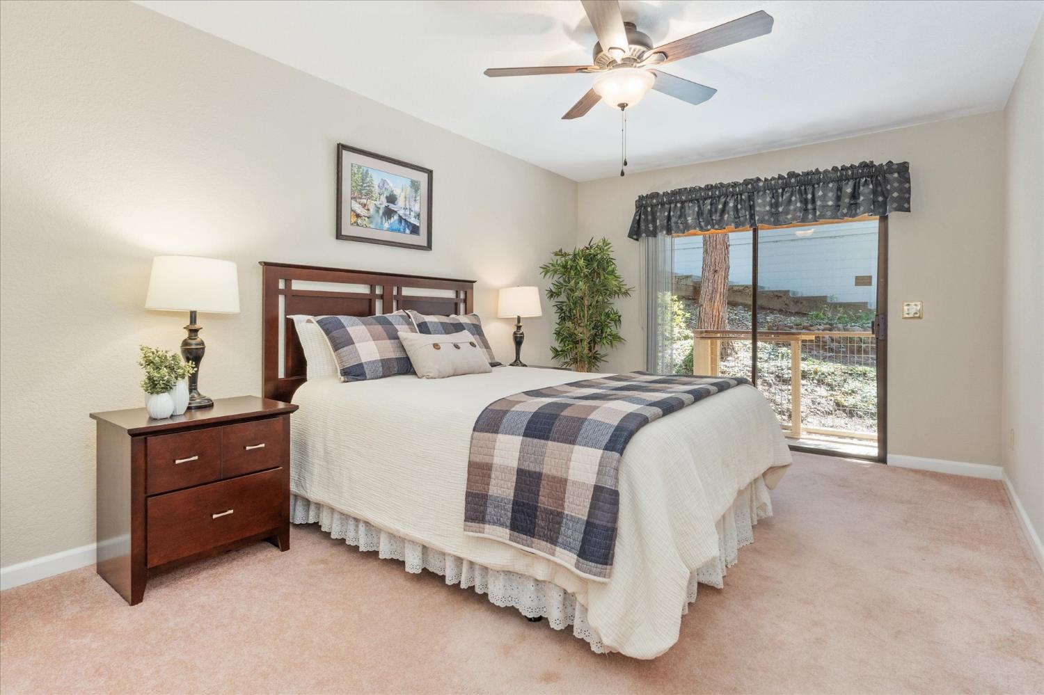 Murphys, California, 95247, United States, 3 Bedrooms Bedrooms, ,2 BathroomsBathrooms,Residential,For Sale,2048867