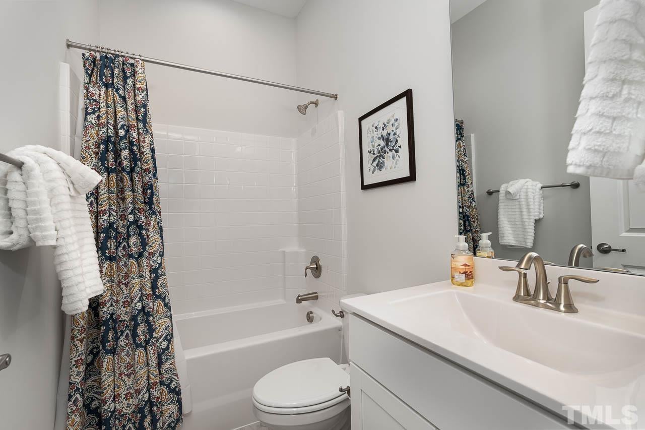 81 Boone Street, Chapel Hill, North Carolina, 27516, United States, 3 Bedrooms Bedrooms, ,4 BathroomsBathrooms,Residential,For Sale,81 Boone Street,1433393