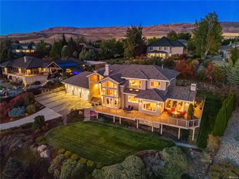 2467 Twin Peaks View, East Wenatchee, Washington, 98802, United States, 4 Bedrooms Bedrooms, ,3 BathroomsBathrooms,Residential,For Sale,2467 Twin Peaks View,1435324