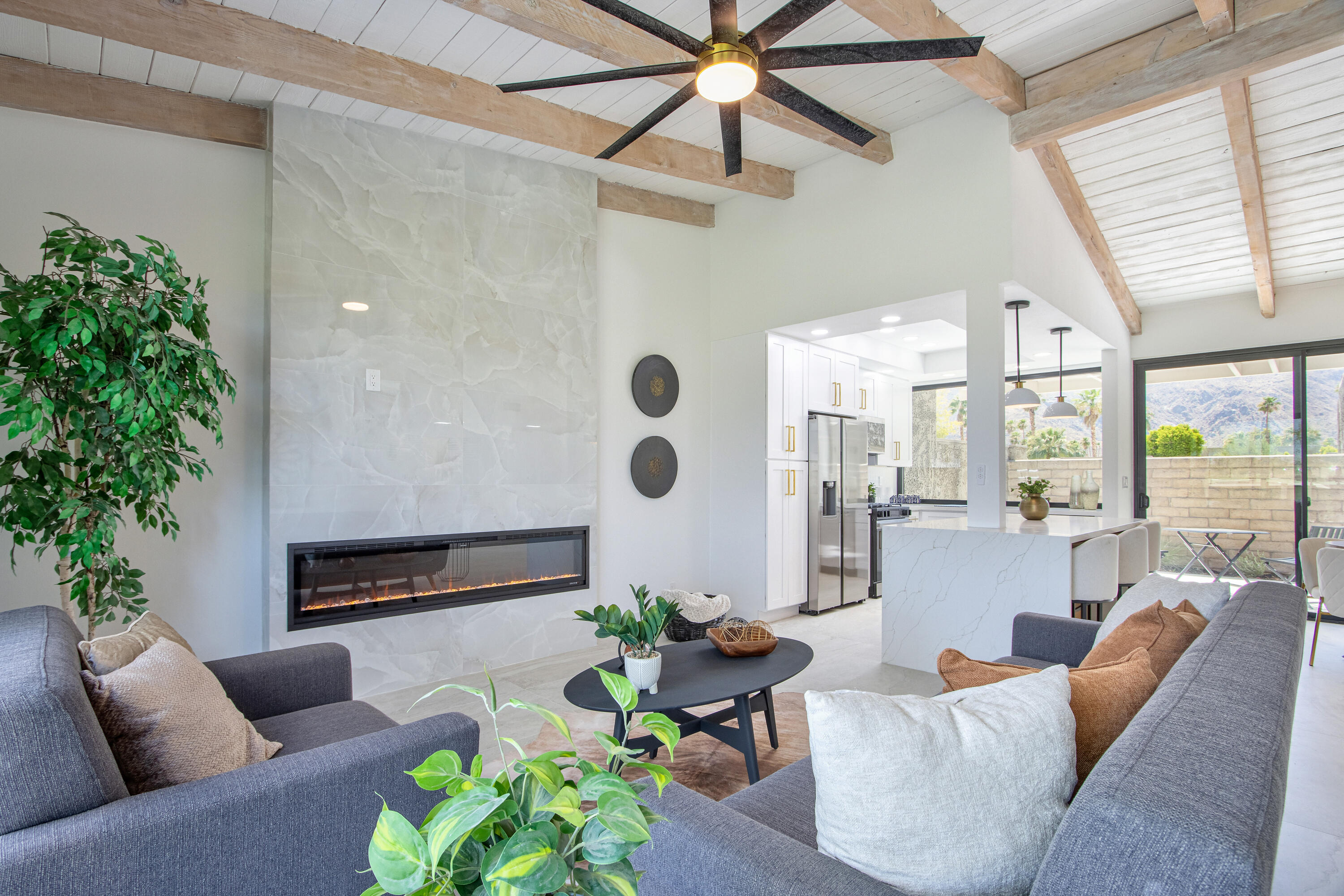 Palm Springs, California, 92262, United States, 2 Bedrooms Bedrooms, ,2 BathroomsBathrooms,Residential,For Sale,1890767