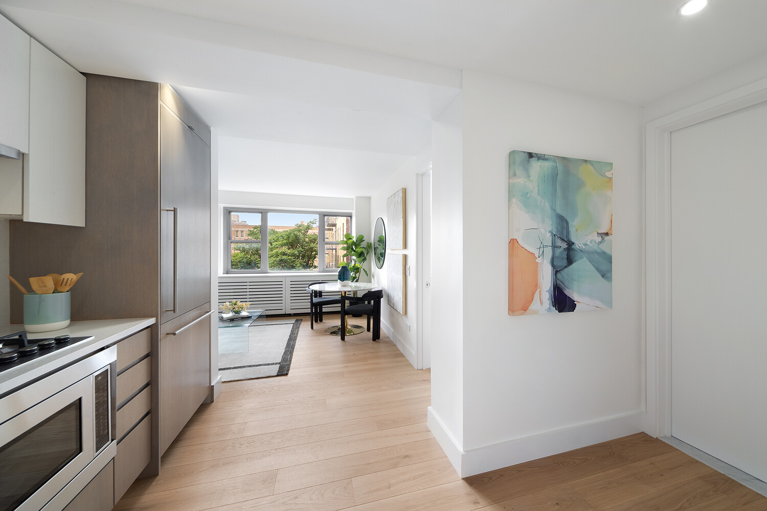 New York City, New York, 10025, United States, 1 Bedroom Bedrooms, ,1 BathroomBathrooms,Residential,For Sale,1918713