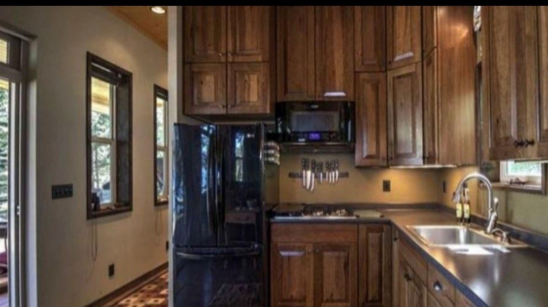 Bayview, Idaho, 83803, United States, 2 Bedrooms Bedrooms, ,3 BathroomsBathrooms,Residential,For Sale,1981313