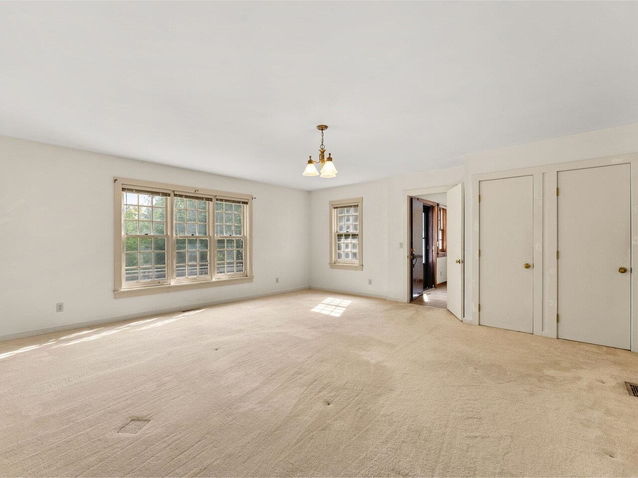 Randolph, Vermont, 05060-9095, United States, 4 Bedrooms Bedrooms, ,2 BathroomsBathrooms,Residential,For Sale,1925913