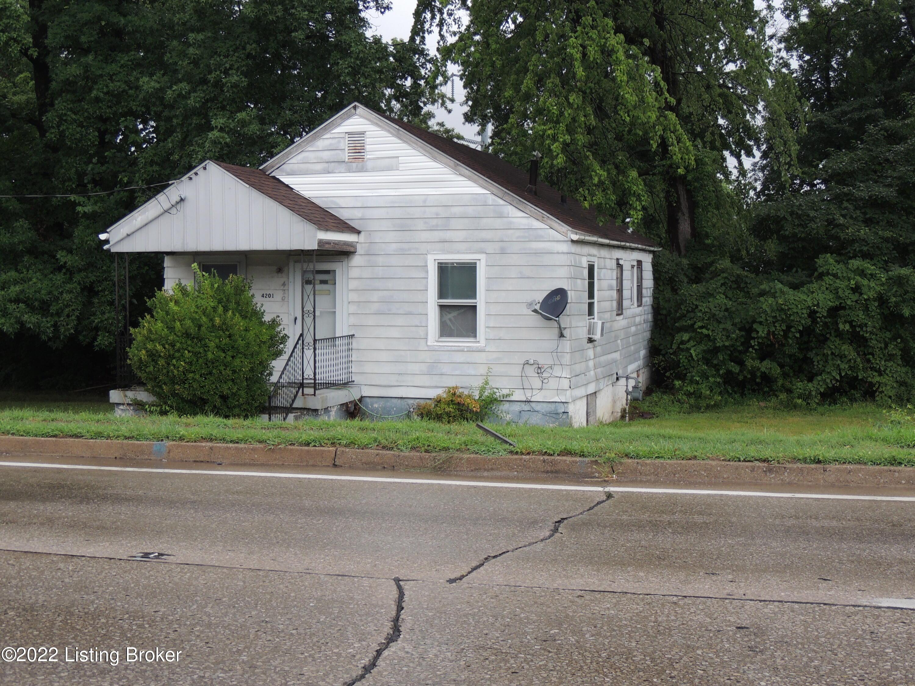 Outer Loop, Louisville, KY 40219