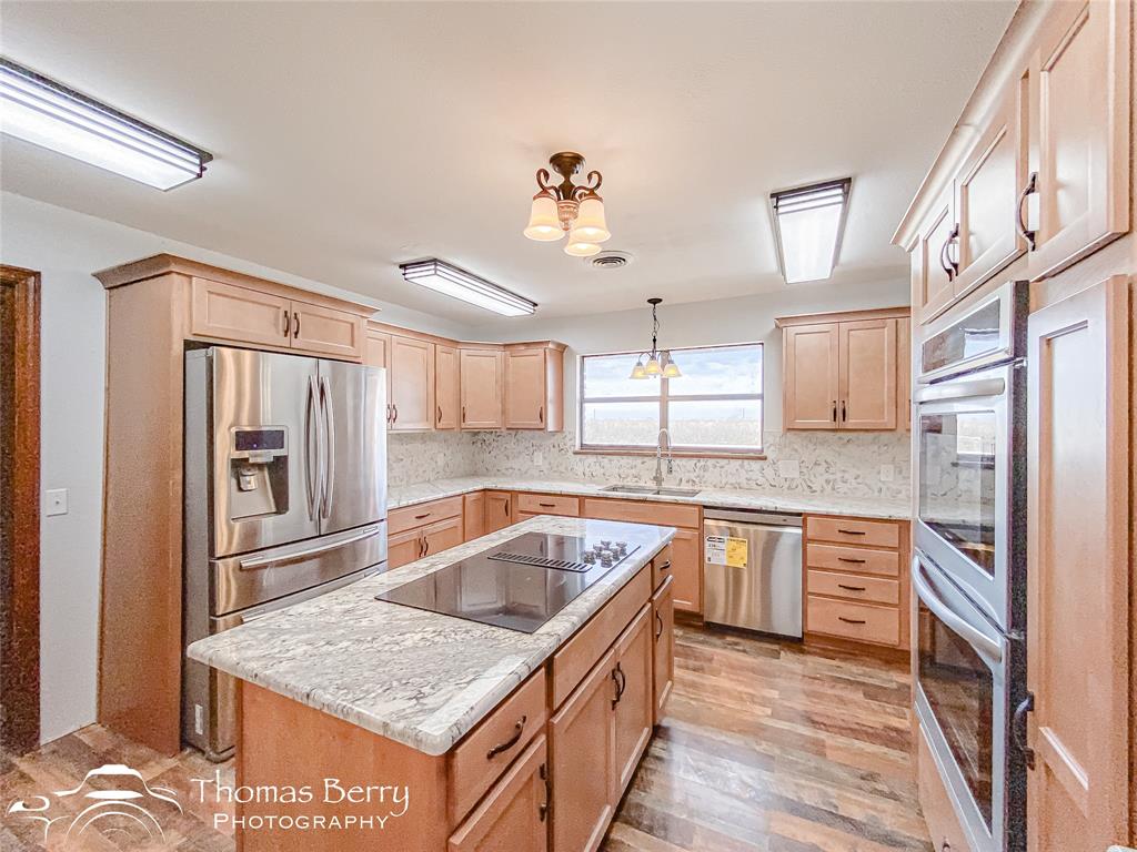 Stamford, Texas, 79553, United States, 3 Bedrooms Bedrooms, ,3 BathroomsBathrooms,Residential,For Sale,1696805