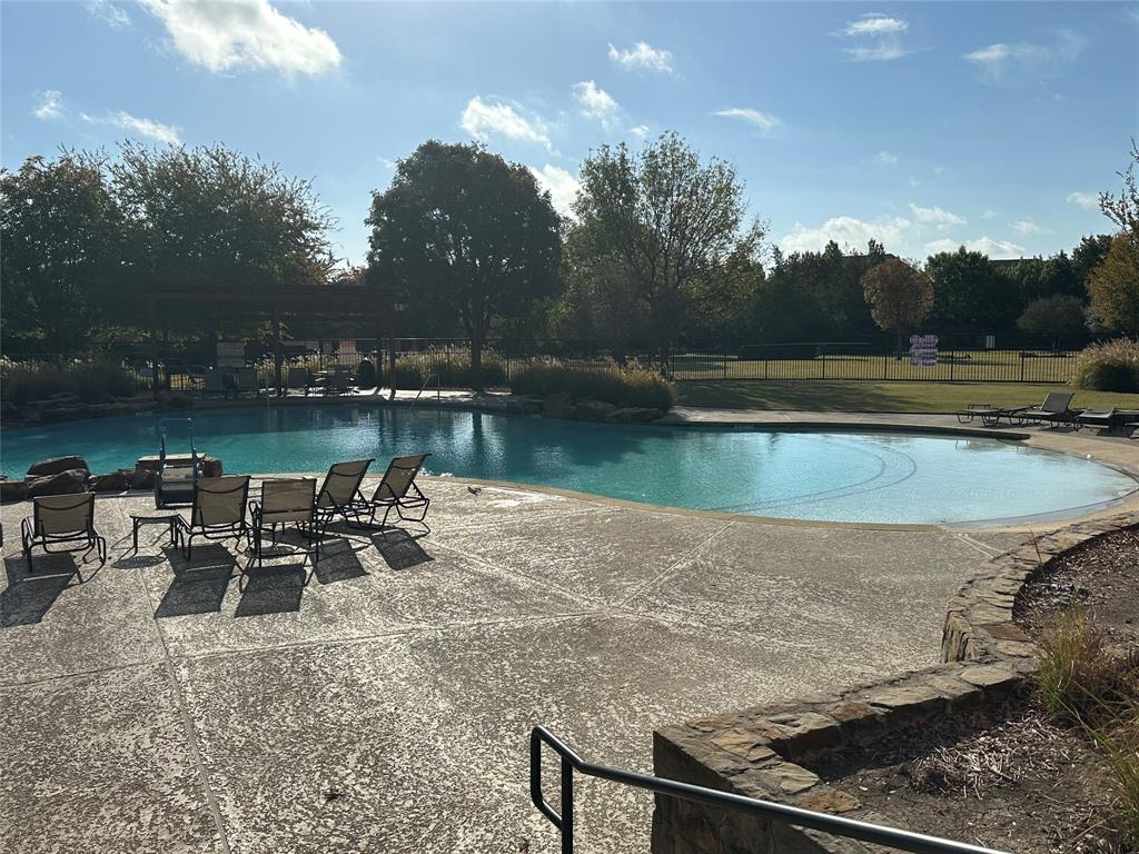 McKinney, Texas, 75070, United States, 5 Bedrooms Bedrooms, ,4 BathroomsBathrooms,Residential,For Sale,1993203