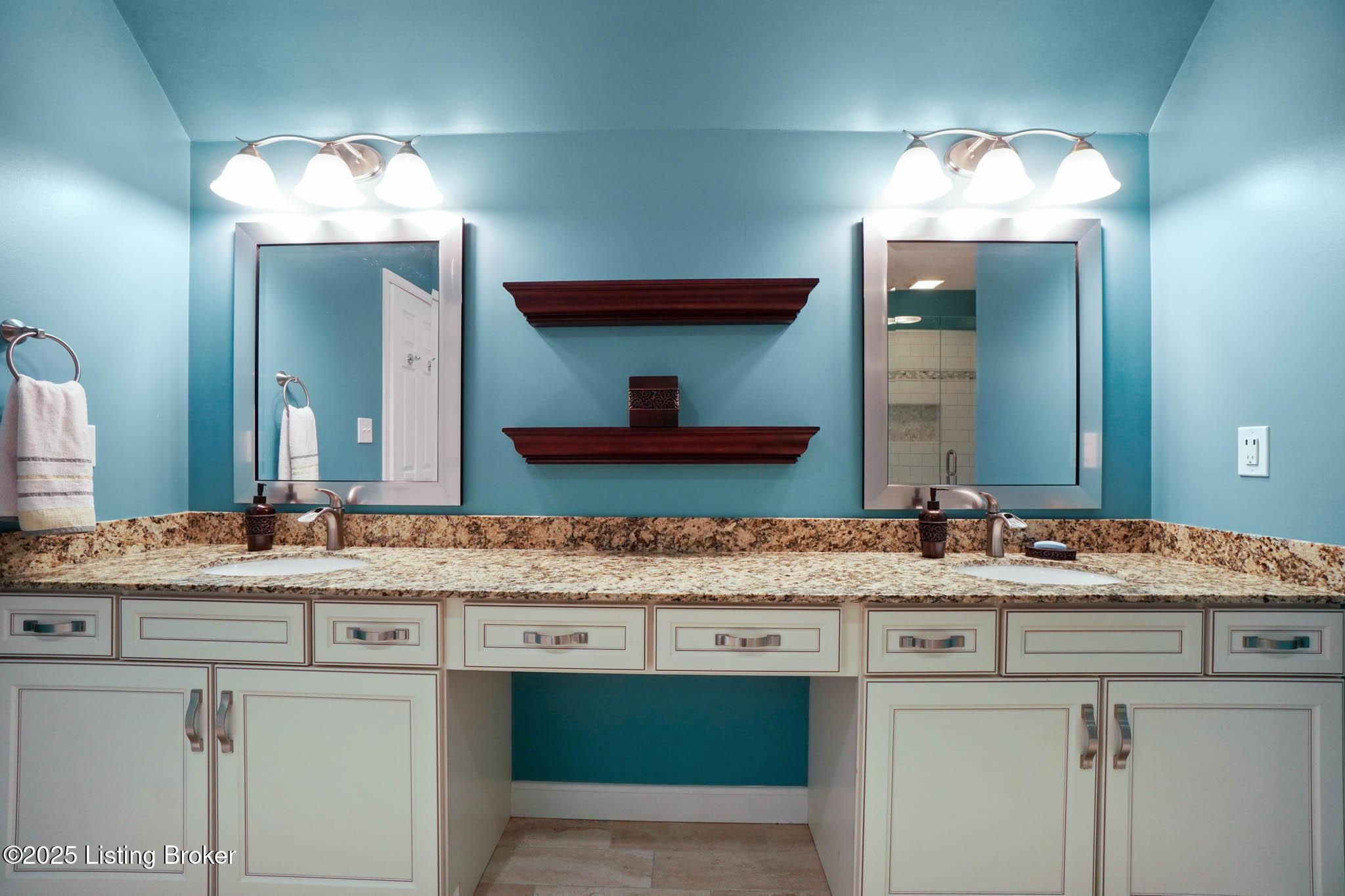 Louisville, Kentucky, 40299, United States, 3 Bedrooms Bedrooms, ,4 BathroomsBathrooms,Residential,For Sale,2000684