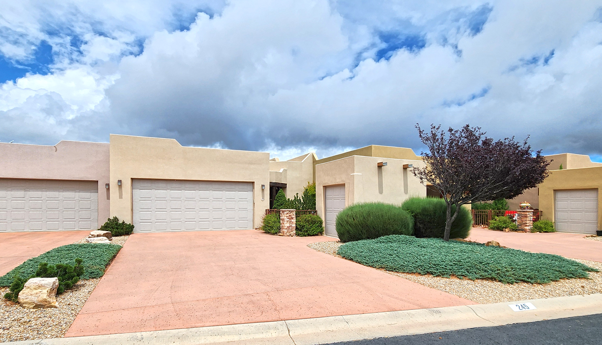 Alto, New Mexico, 88312, United States, 3 Bedrooms Bedrooms, ,3 BathroomsBathrooms,Residential,For Sale,1882409